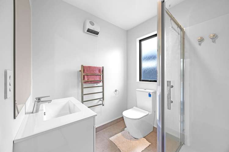 15 Jean Batten Lane Rolleston_8