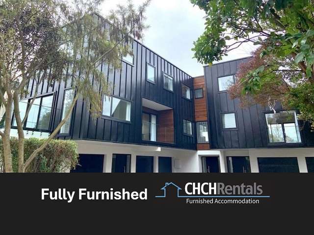 Immaculate Executive Inner City Apartment with Stunning River Location!