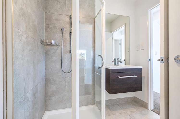 1/69 Allendale Road Mount Albert_13