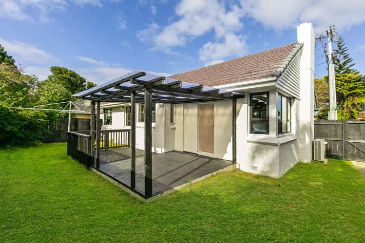 1 Henwood Road Mangere East_4