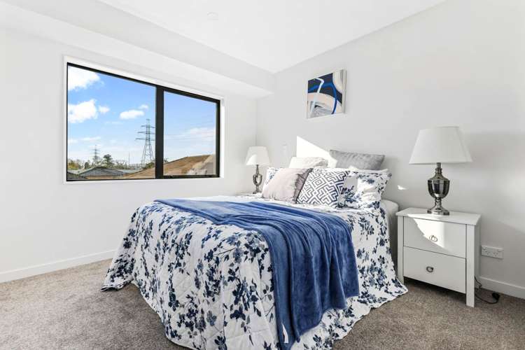 1/32 Airfield Road Takanini_7