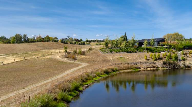 10 Kohuhu Lane Redwood Valley_18