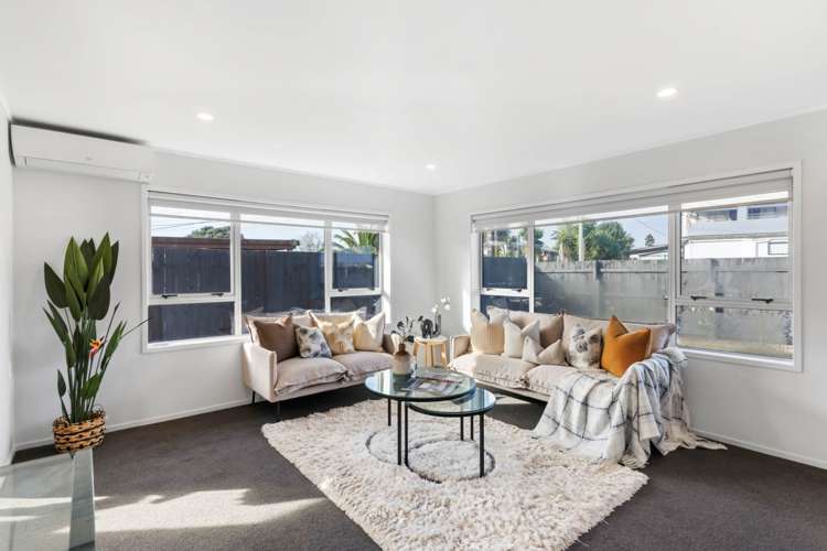 1/1 Levesque Street_5