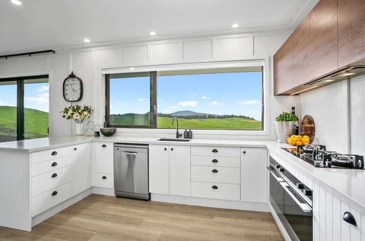 2/205 Oliver Road Te Miro_10