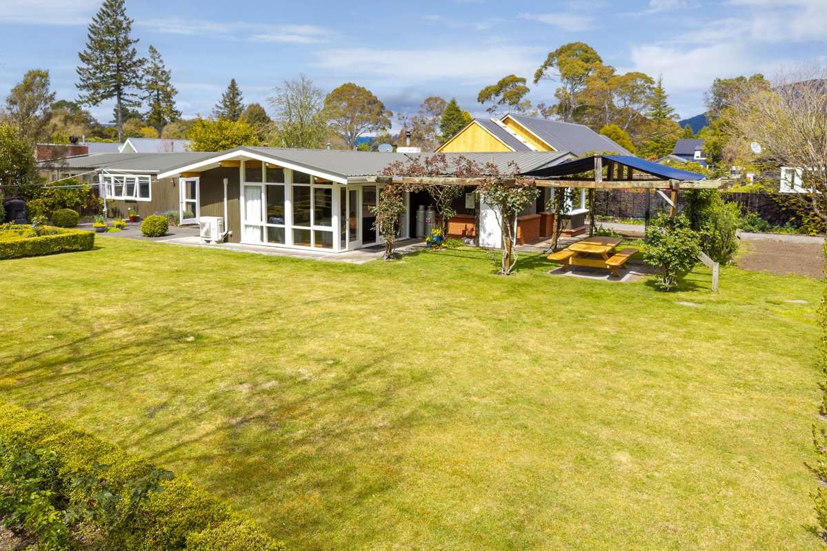 2/117 Taupahi Road_0