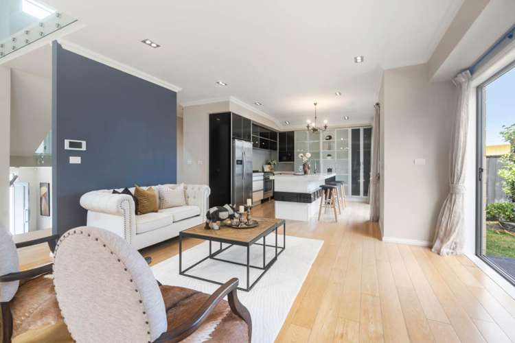 8a Hubert Henderson Place Remuera_23