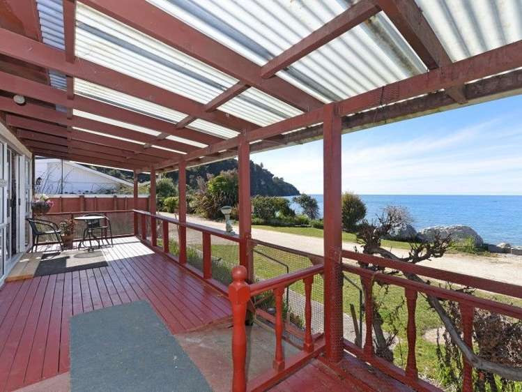 212 Rangihaeata Road Kahurangi National Park_10