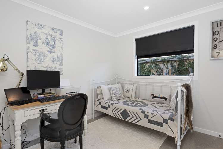 213 Ballintoy Park Drive Welcome Bay_15