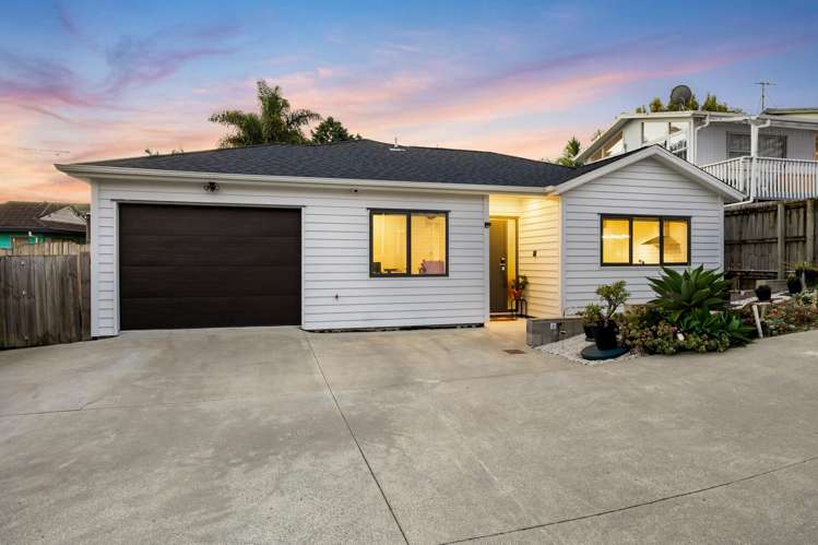 15A Reynella Drive Massey_3