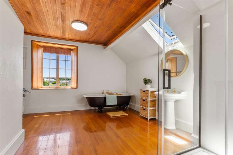 77 Covent Drive Stoke_31