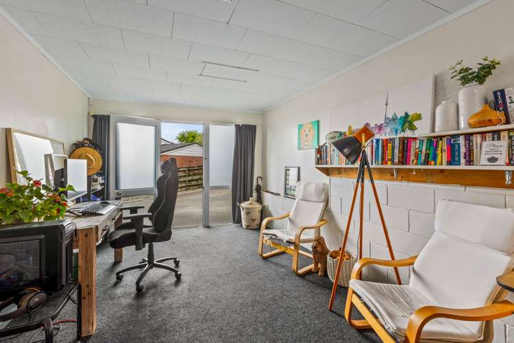 10 Royalty Rise Red Beach_16