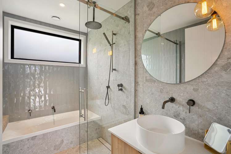 4 McKellar Drive Jacks Point_24