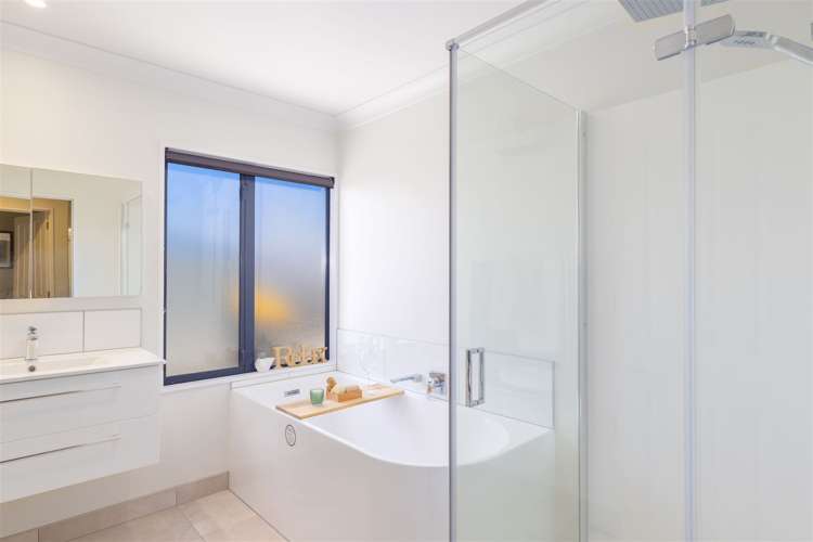 4 Electra Place Wigram_13