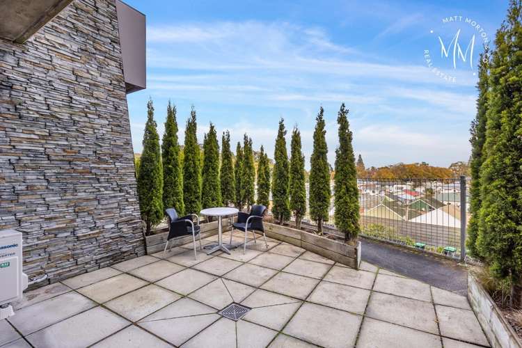 24/61 North Road North East Valley_11