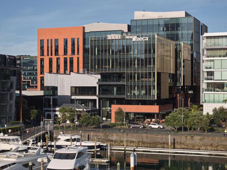 124 Halsey Street and 117 Pakenham Street_0