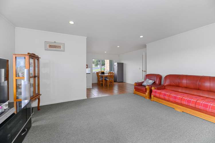 60 Hewlett Road Massey_12