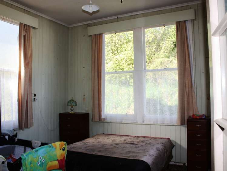 8 Old Coach Road Kaitangata_14