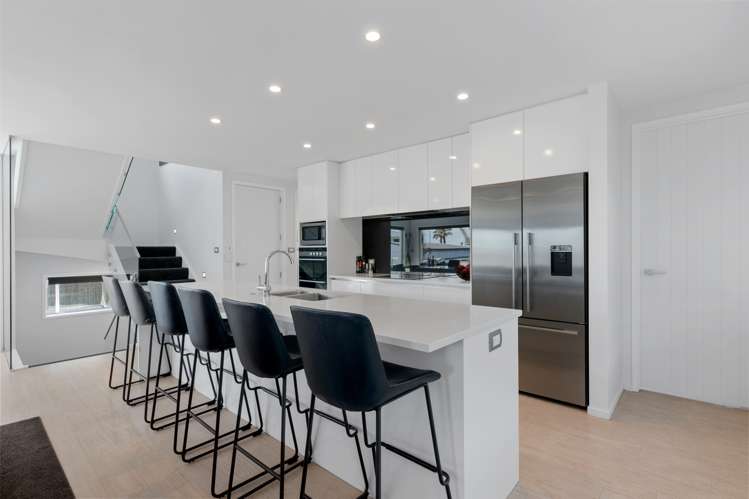 12b Hart Street Mount Maunganui_21