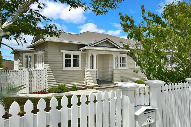 72 Garfield Road Helensville_1