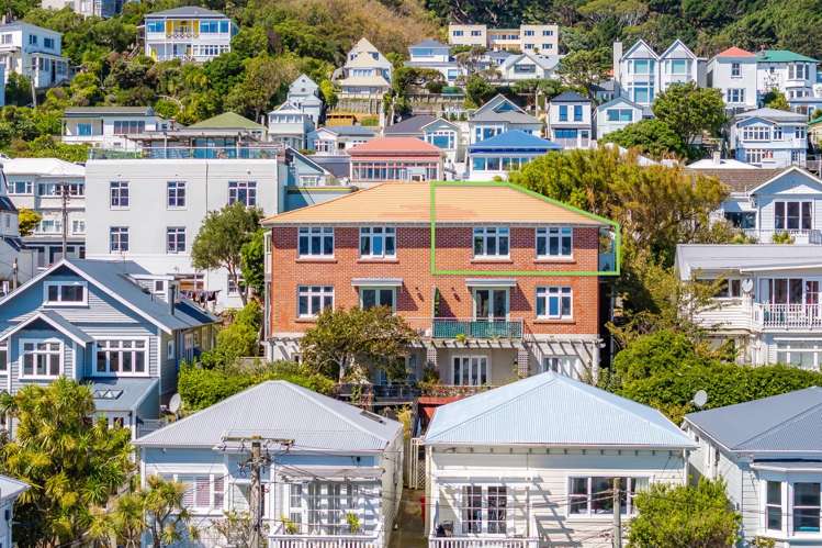 3/9a Hawker Street_0