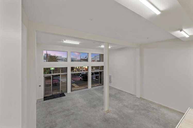 24 London Street Lyttelton_5
