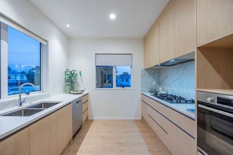 1 Justin Place Te Atatu Peninsula_12