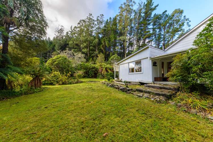 233 Wakamarina Road Havelock_3