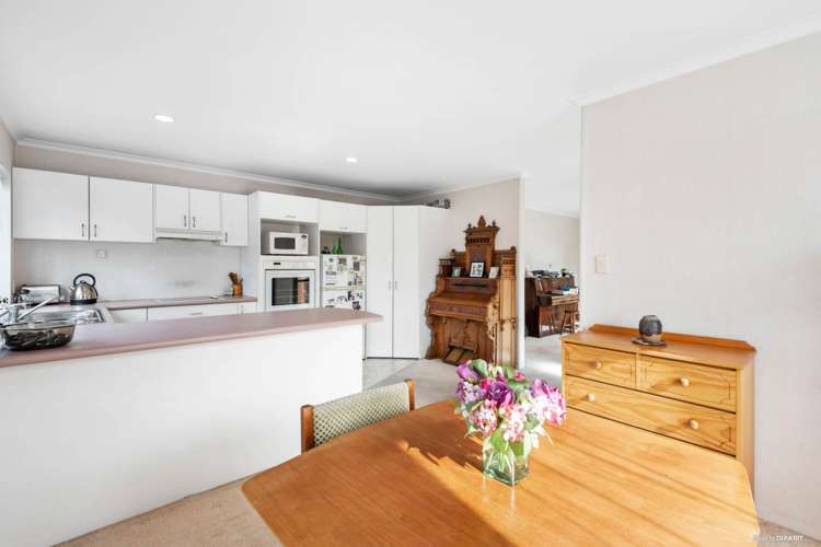 2/97 Hill Road Manurewa_6