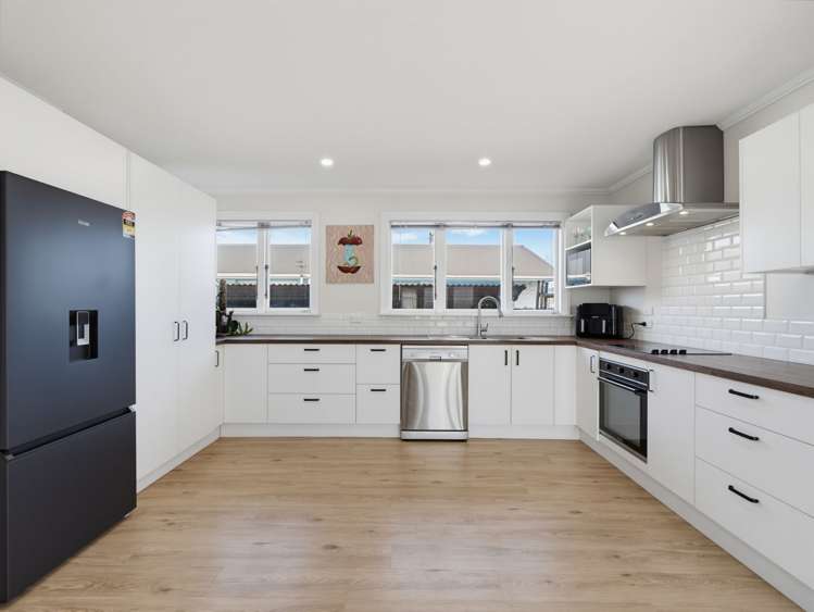 64 Whitefield Street_1