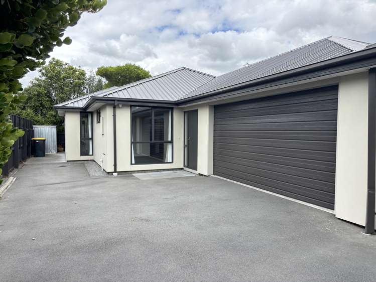 2/23 Rempstone Drive_0