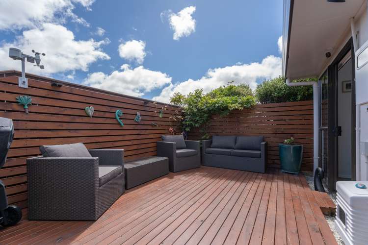 15 Kentwood Drive Woodridge_17