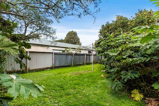 498 Swanson Road Ranui_2