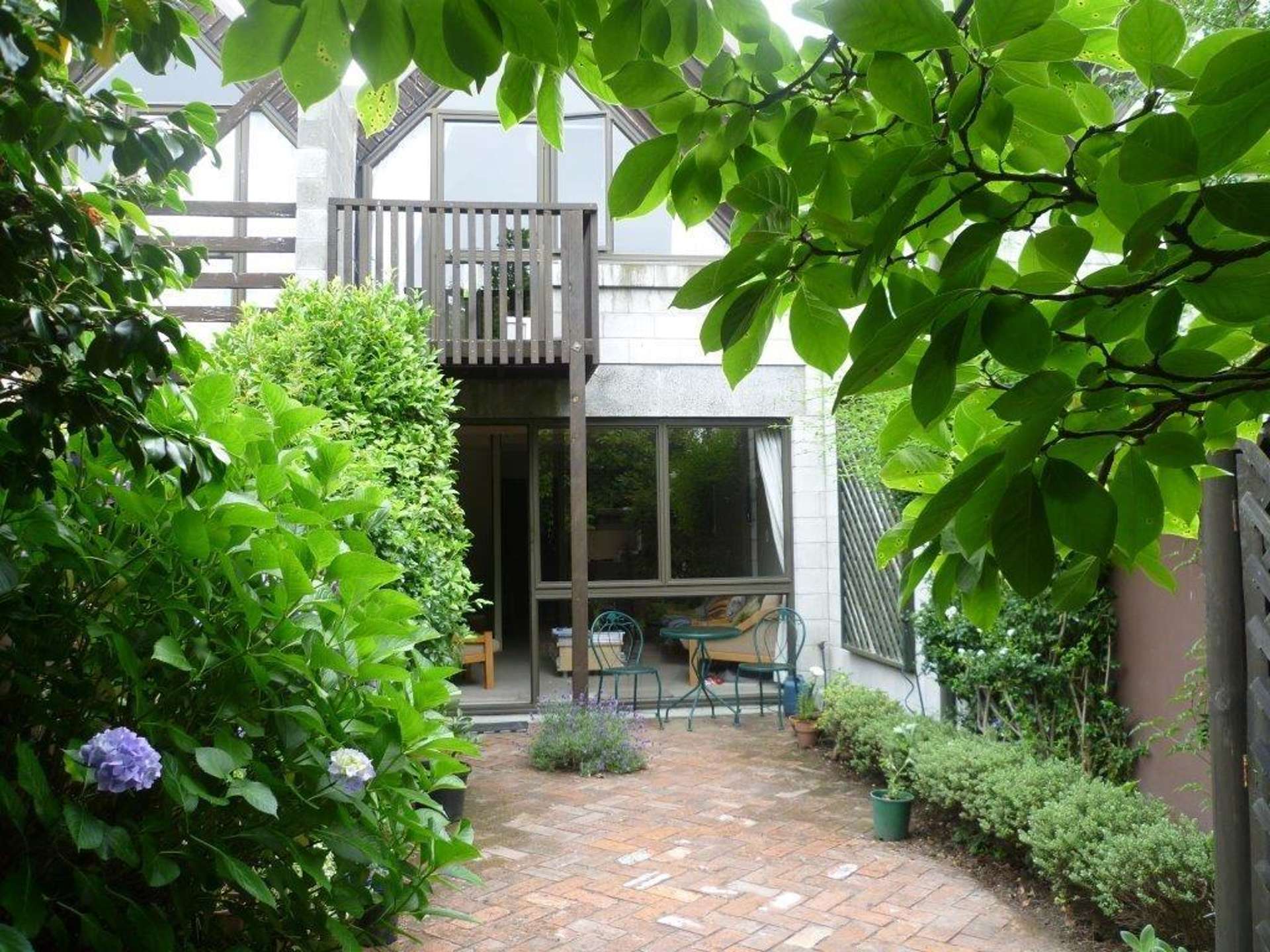 3/67 St Albans Street Merivale_0