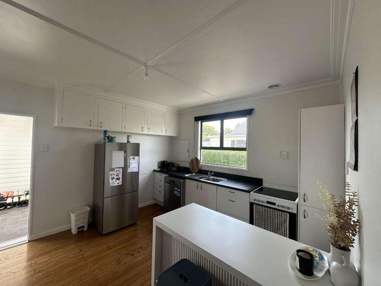 125 Brooklands Road Brooklands_13