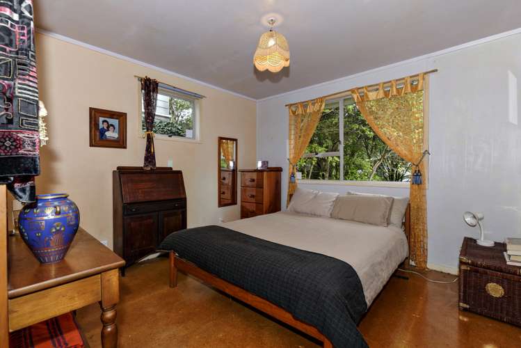 34 Onedin Place Titirangi_6