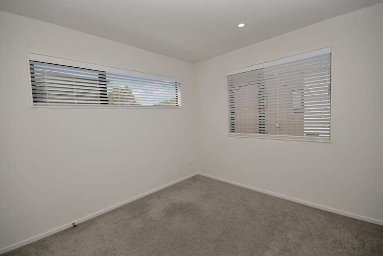 2/20 Eban Ave Hillcrest_10