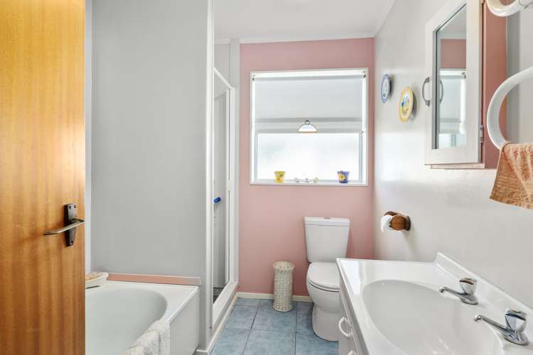 3/31 Humber Street Island Bay_9