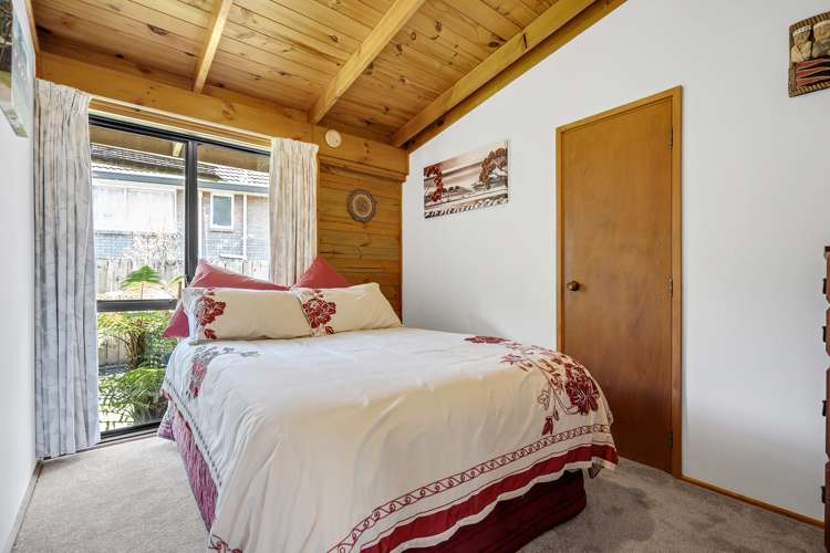 3 Claret Place Henderson_11