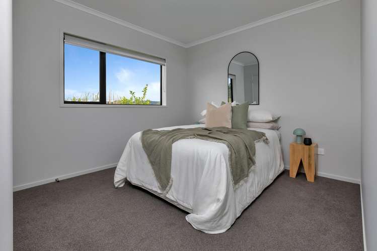 4 Royal St Annes Drive Te Kamo_12