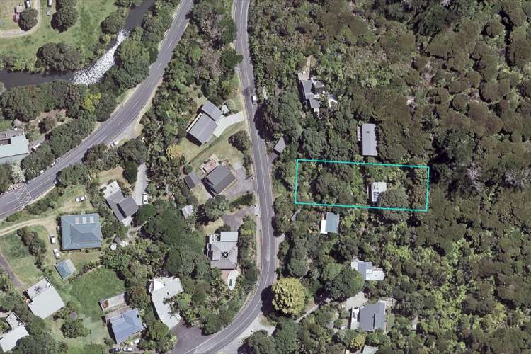 58 Seaview Road Piha_17