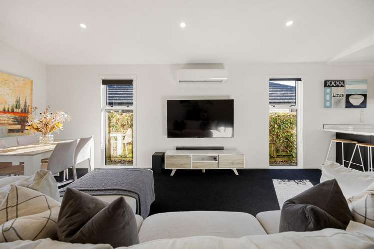 11 McCorquindale Drive_4