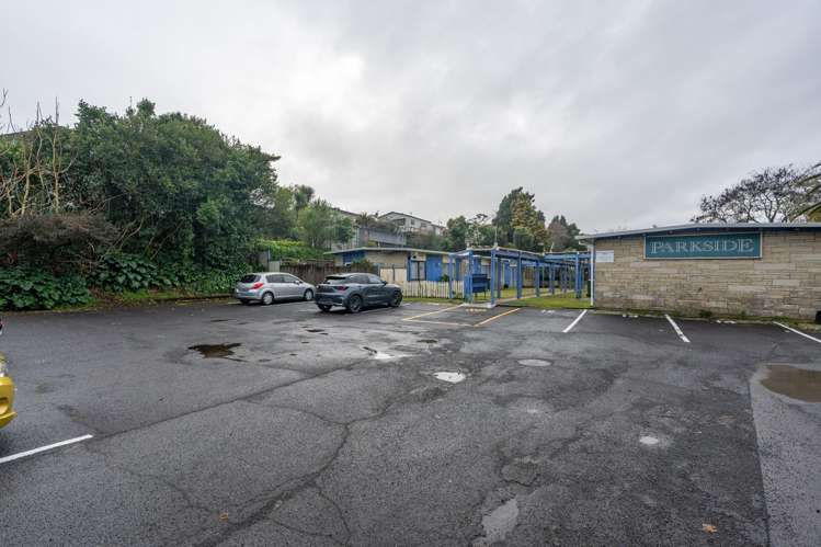 2/100 River Road Hamilton East_16