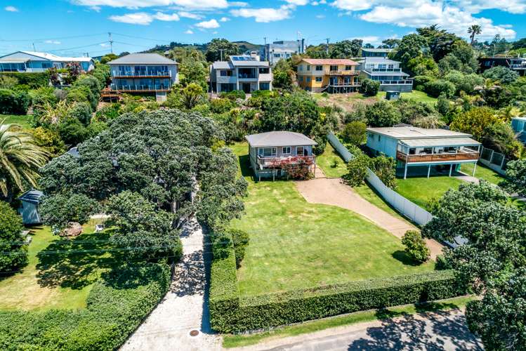 14 Beach Parade Oneroa_7