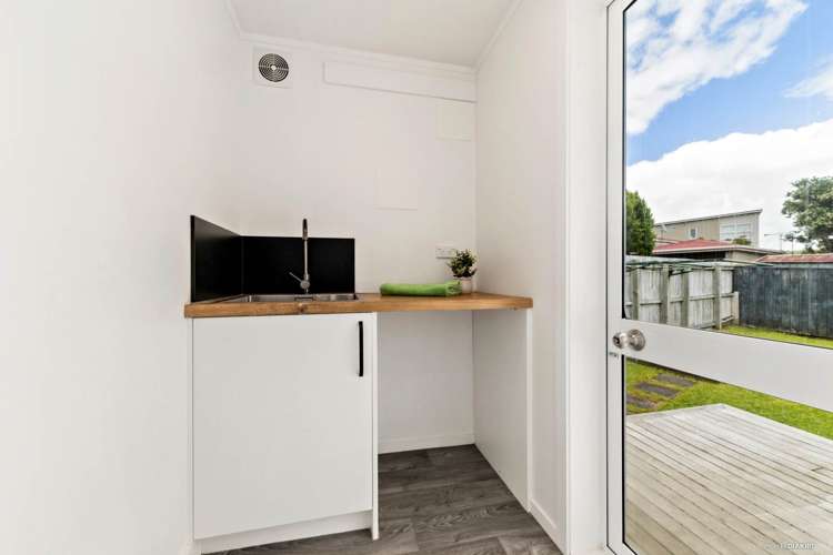 69a Red Beach Road Red Beach_13