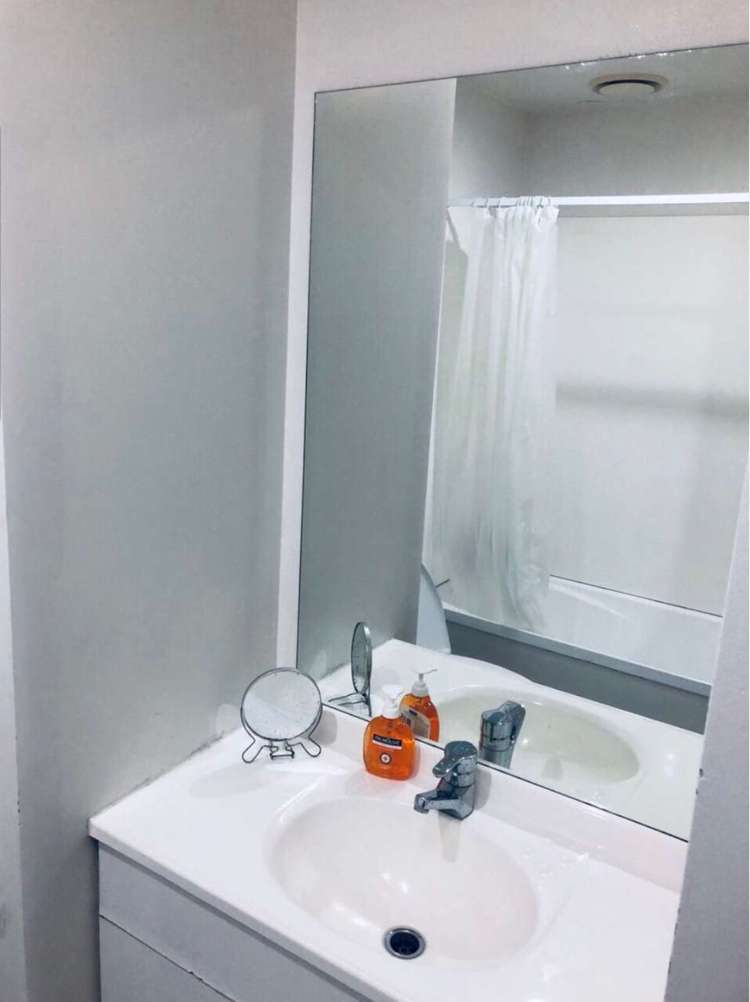 16/98 Station Road_3