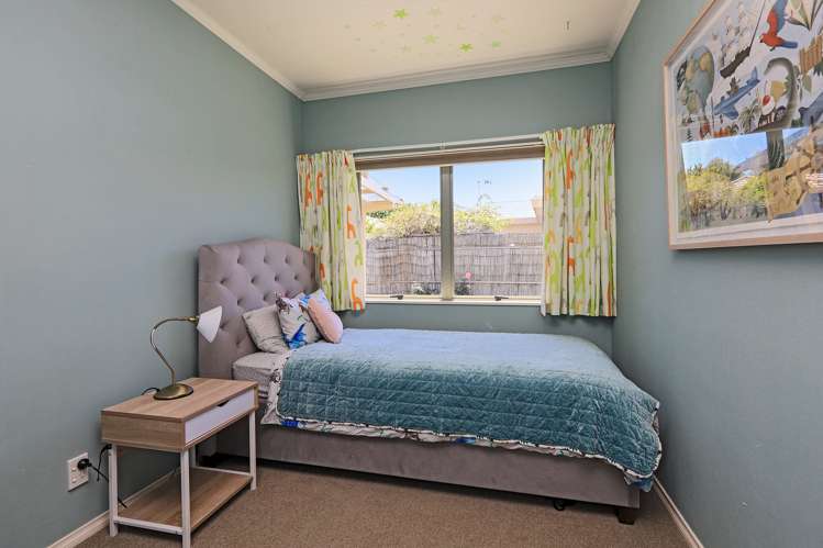 219 Mcleod Street Camberley_13