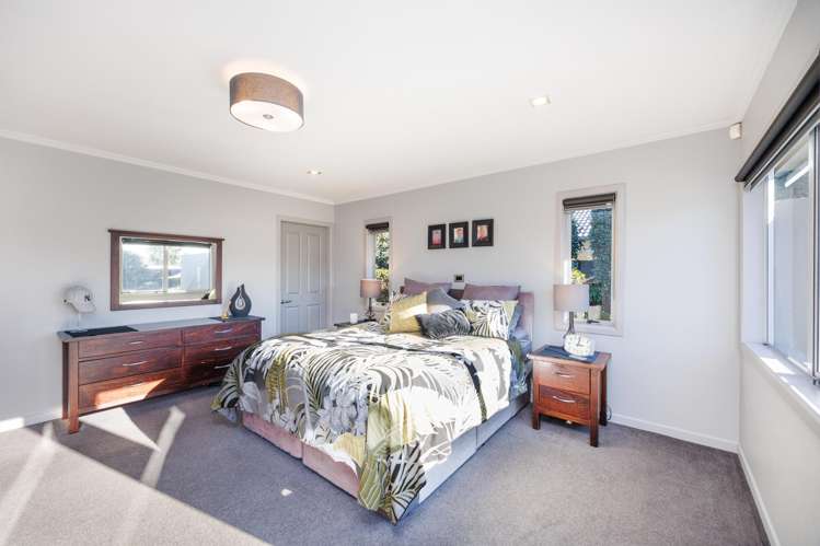 12 Liberty Grove Kelvin Grove_16