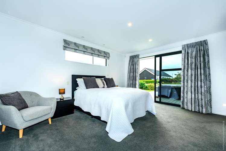 28 Veuve Drive Lincoln_14