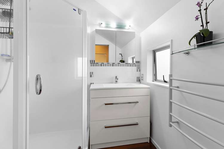 1 Lohia Street Khandallah_14