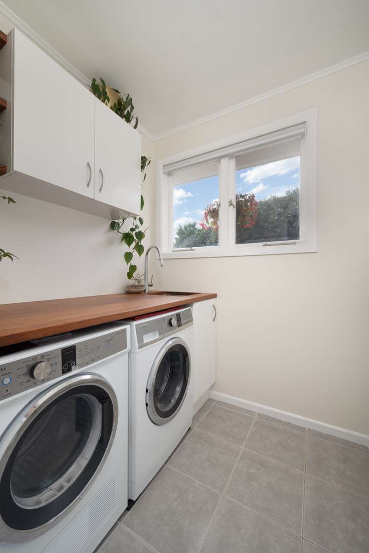 174 Moore Street Howick_16